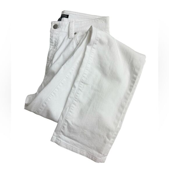 Jeans  - Picture 10 of 14